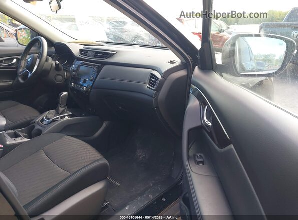 5N1AT2MV3JC845756 2018 NISSAN ROGUE Black Front interior view