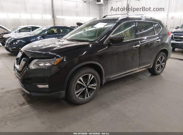 5N1AT2MV4HC742923 2017 NISSAN ROGUE Black Front left
