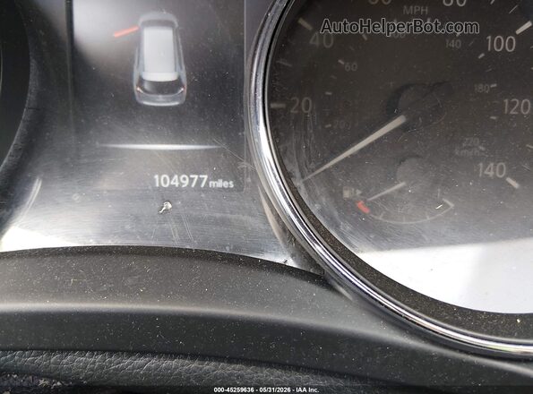 5N1AT2MV4HC895818 2017 NISSAN ROGUE White 