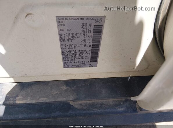 5N1AT2MV4HC895818 2017 NISSAN ROGUE White Շարժիչի բաժամունքի տեսք