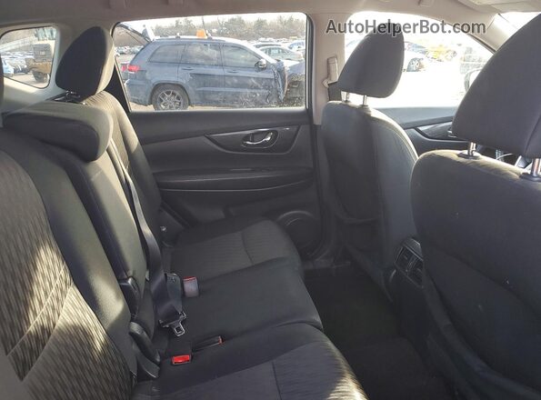 5N1AT2MV4JC721320 2018 NISSAN ROGUE White Vista de los asientos traseros