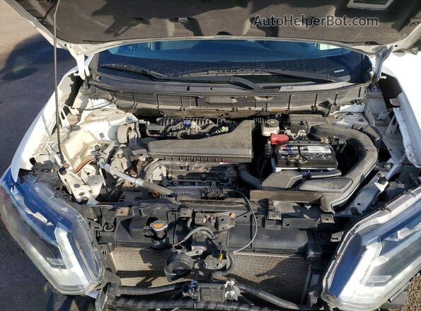 5N1AT2MV4JC721320 2018 NISSAN ROGUE White Vista interior trasera