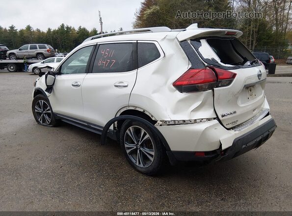5N1AT2MV5HC794996 2017 NISSAN ROGUE White 