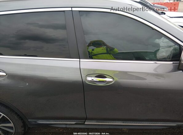 5N1AT2MV5KC819936 2019 NISSAN ROGUE Gray Vista interior trasera