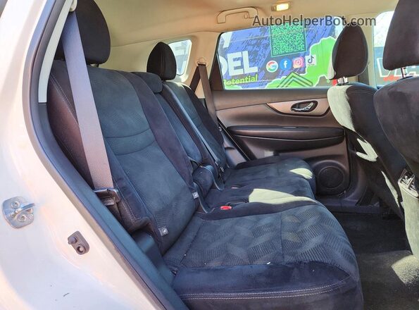 5N1AT2MV6GC890246 2016 NISSAN ROGUE White 