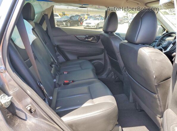 5N1AT2MV6JC744095 2018 NISSAN ROGUE Silver Вид задніх сидінь