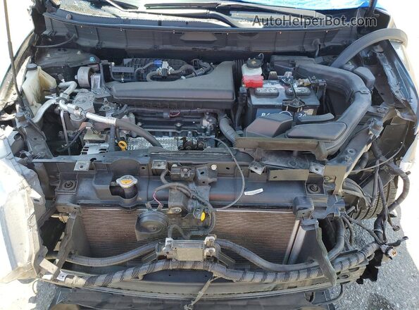 5N1AT2MV6JC744095 2018 NISSAN ROGUE Silver Вид задньої частини салону