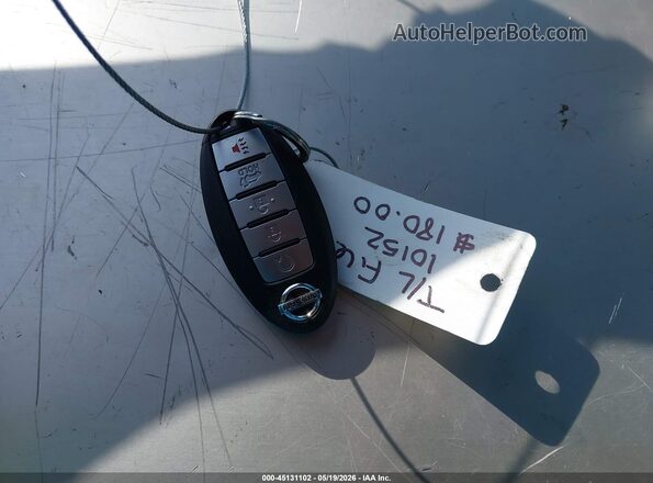 5N1AT2MV7JC816664 2018 NISSAN ROGUE Silver Dashboard view