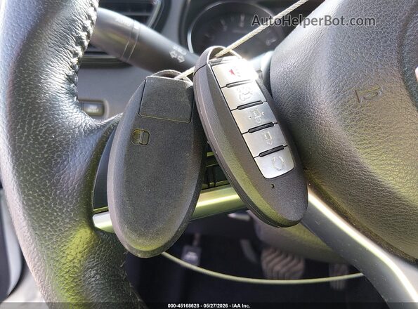 5N1AT2MV7KC748948 2019 NISSAN ROGUE White Dashboard view