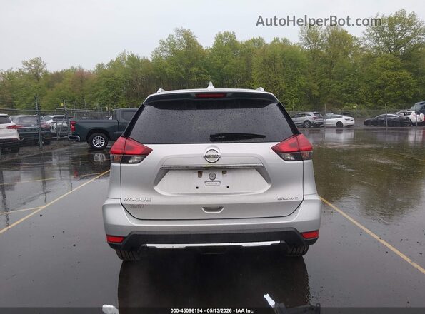 5N1AT2MV8HC845486 2017 NISSAN ROGUE Silver 