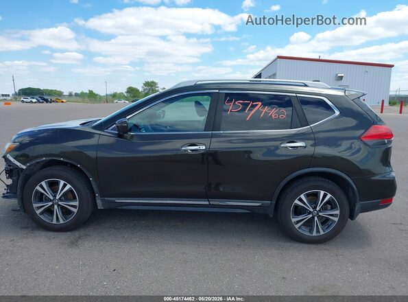 5N1AT2MV8HC857685 2017 NISSAN ROGUE Green 