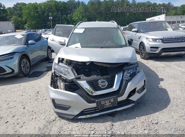 5N1AT2MV8JC710658 2018 NISSAN ROGUE Silver Widok zestawu wskaźników