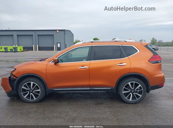 5N1AT2MV9HC740049 2017 NISSAN ROGUE Оранжевый Панорамный вид салона 360°