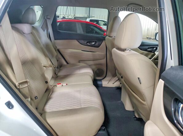 5N1AT2MV9KC772457 2019 NISSAN ROGUE White Rear interior view