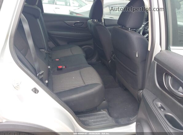 5N1AT2MV9KC792109 2019 NISSAN ROGUE Silver VIN კოდის სტიკერის ხედი