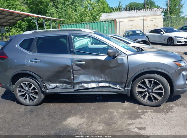 5N1AT2MV9LC724331 2020 NISSAN ROGUE Серый Вид спереди