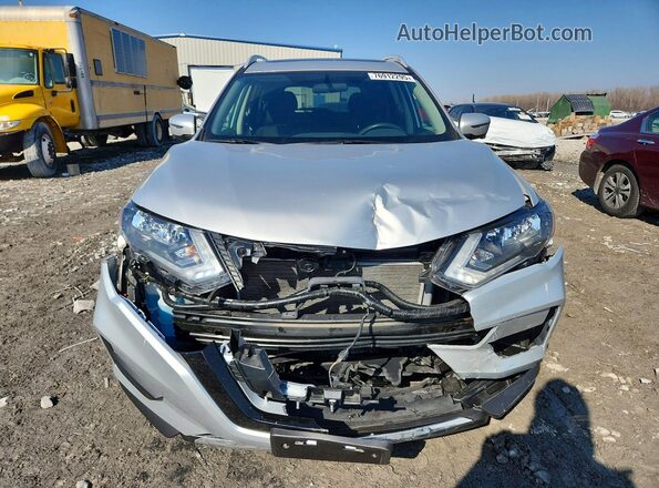 5N1AT2MVXHC742957 2017 NISSAN ROGUE Silver 
