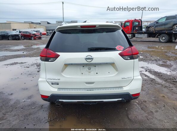 5N1AT2MVXJC741734 2018 NISSAN ROGUE White 