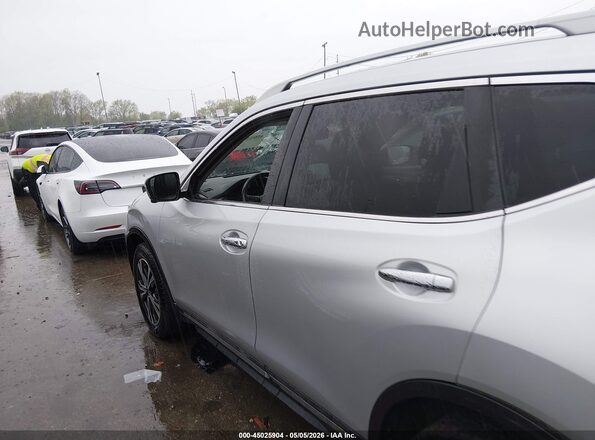 5N1AT2MVXJC808817 2018 NISSAN ROGUE Silver 