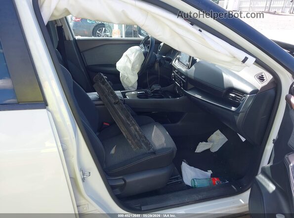 5N1AT3AA1MC746929 2021 NISSAN ROGUE White Սալոնի դիմացի տեսք