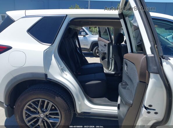 5N1AT3AA3MC748570 2021 NISSAN ROGUE White VIN կոդի պիտակի տեսք
