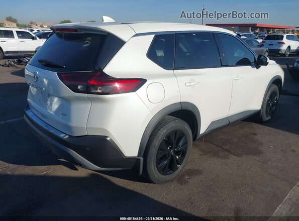 5N1AT3BA2MC824729 2021 NISSAN ROGUE White Trasero derecho
