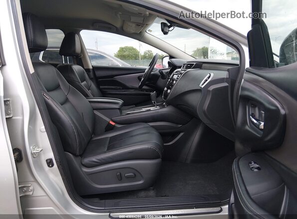 5N1AZ2BJ2PC111827 2023 NISSAN MURANO Gray Vista interior delantera