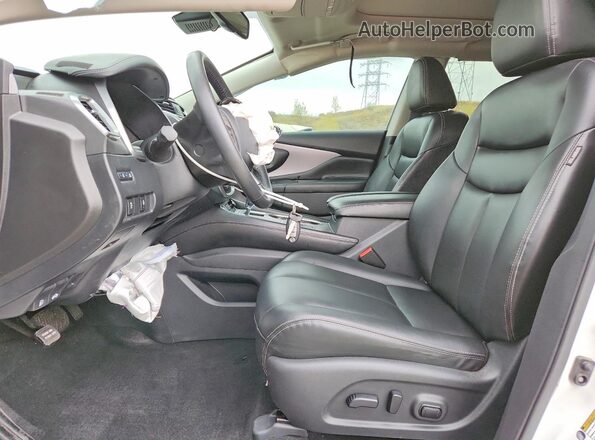 5N1AZ2BS9MC111876 2021 NISSAN MURANO White Front interior view