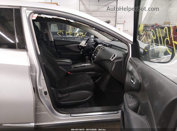 5N1AZ2MSXKN141483 2019 NISSAN MURANO Серебряный Вид салона спереди