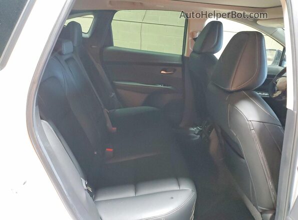 5N1AZ3CSXSC101908 2025 NISSAN MURANO White Vista interior trasera