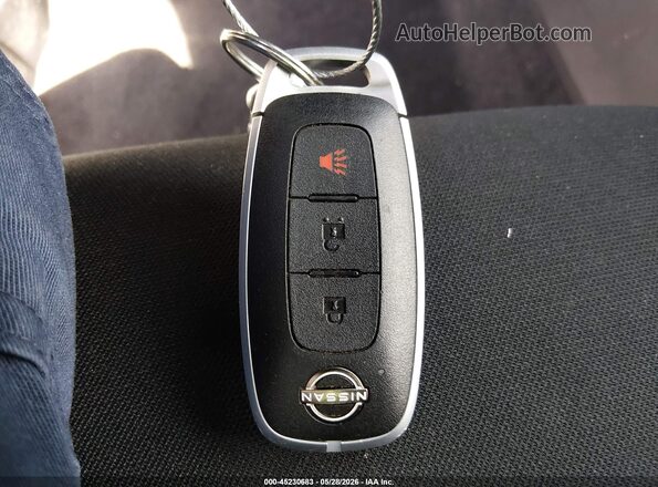 5N1BT3AA8SC867569 2025 NISSAN ROGUE White Vista del salpicadero