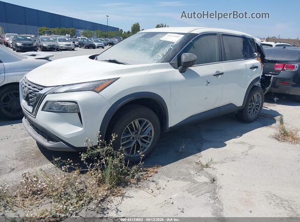 5N1BT3AB3PC795874 2023 NISSAN ROGUE White Vista tres cuartos delantera izquierda