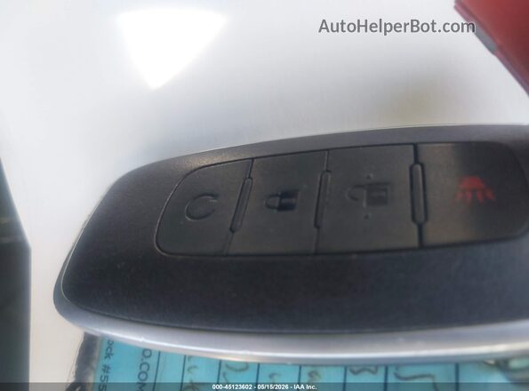 5N1BT3AB3PC795874 2023 NISSAN ROGUE White Vista del salpicadero