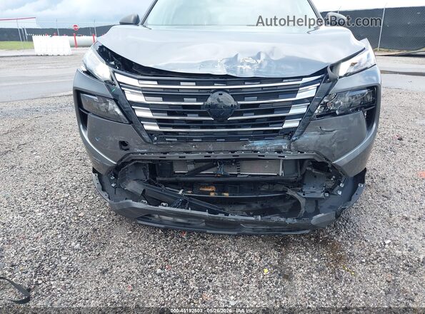 5N1BT3AB5RC735968 2024 NISSAN ROGUE Gray Widok z przodu