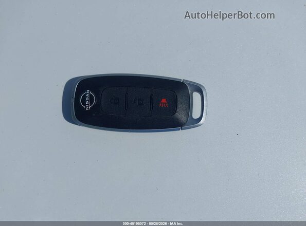5N1BT3AB5SC867831 2025 NISSAN ROGUE White Առջևի վահանակի տեսք