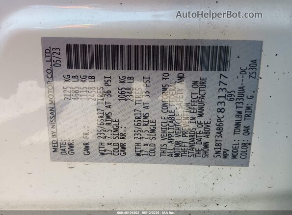 5N1BT3AB6PC831377 2023 NISSAN ROGUE White Widok komory silnika