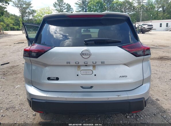 5N1BT3AB8SC770056 2025 NISSAN ROGUE Серебряный 