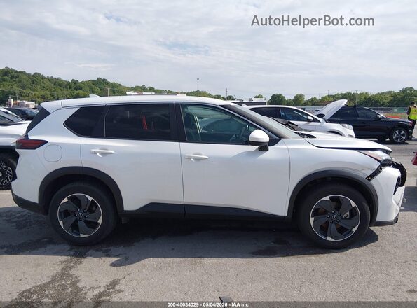 5N1BT3BA0RC710871 2024 NISSAN ROGUE White Вид задньої частини салону