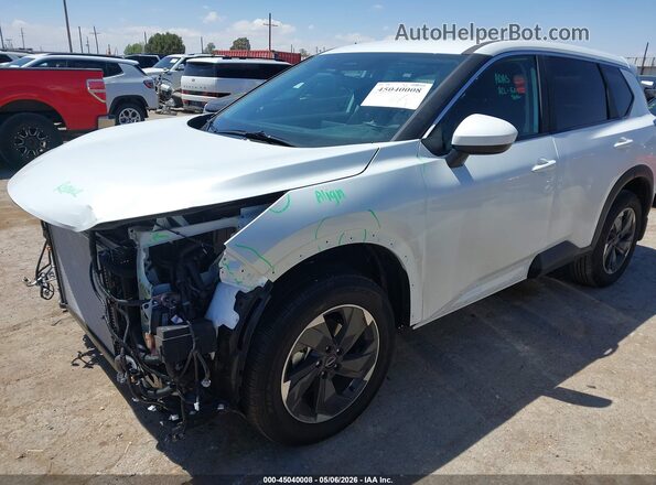 5N1BT3BA0TC714295 2026 NISSAN ROGUE White Przód lewy