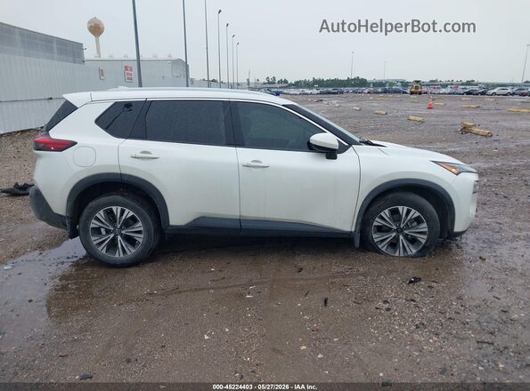 5N1BT3BA1PC905424 2023 NISSAN ROGUE White 360 interior view