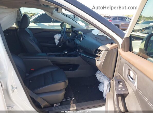 5N1BT3BA2PC894255 2023 NISSAN ROGUE White Vista interior delantera