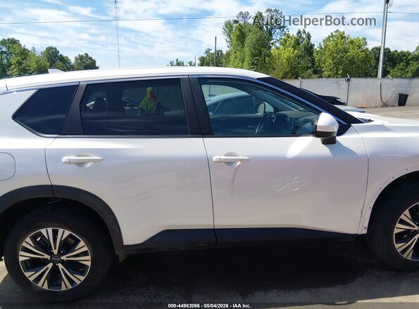 5N1BT3BA2PC927822 2023 NISSAN ROGUE White Սալոնի 360 աստիճան տեսք