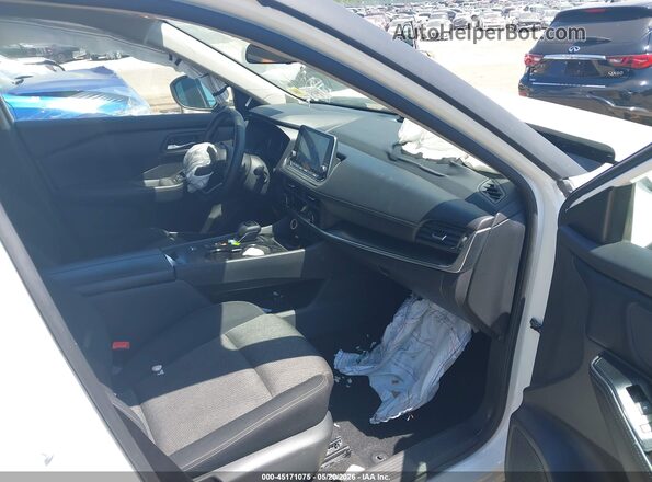 5N1BT3BA2RC731785 2024 NISSAN ROGUE White Vista interior delantera
