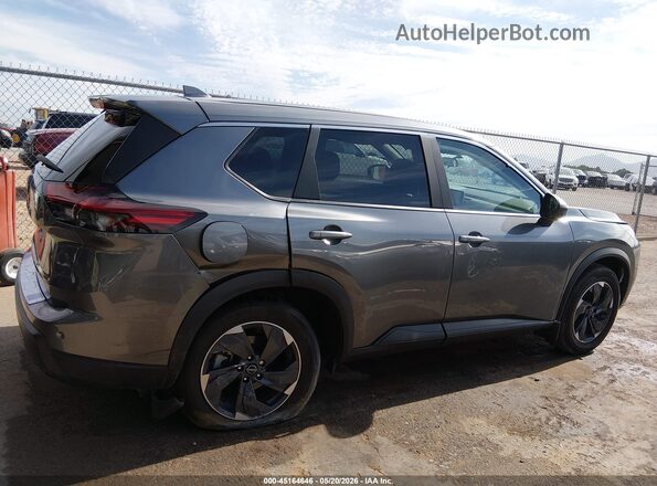 5N1BT3BA2SC858560 2025 NISSAN ROGUE Gray Вид задньої частини салону
