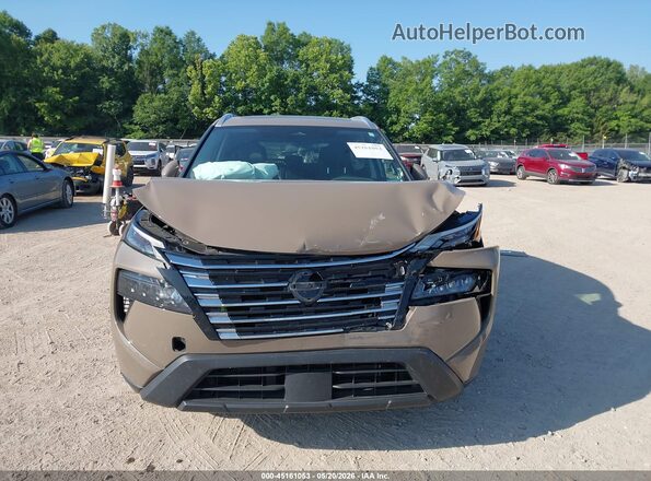 5N1BT3BA6RC750629 2024 NISSAN ROGUE Brown Вид задньої частини салону