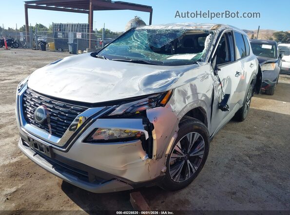 5N1BT3BA8PC852043 2023 NISSAN ROGUE Серый Передняя левая четверть