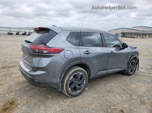 5N1BT3BA8RC719043 2024 NISSAN ROGUE Серый Задняя правая четверть