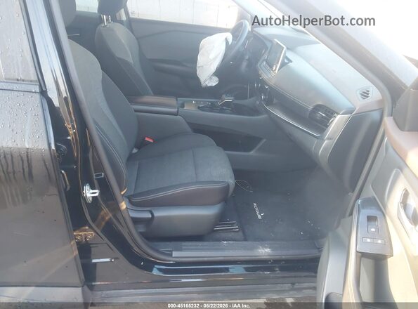5N1BT3BA9PC755059 2023 NISSAN ROGUE Черный Вид салона спереди