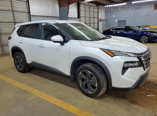 5N1BT3BAXTC688238 2026 NISSAN ROGUE White Front right