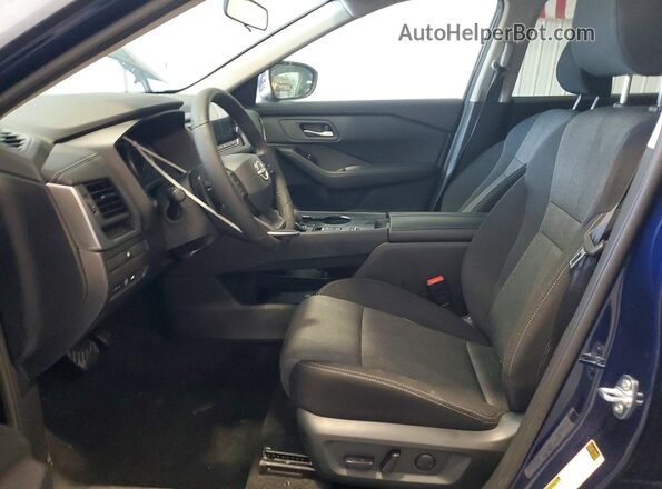 5N1BT3BAXTC761480 2026 NISSAN ROGUE Синий Вид салона спереди